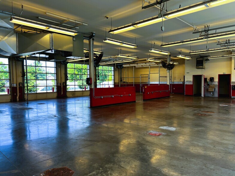 More Photos Of 707 E Gay St, West Chester General Retail For Sale