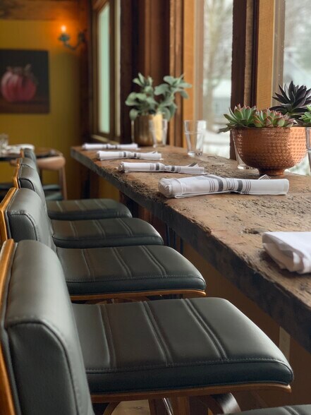 More Photos Of 1200 Portland Rd, Arundel Freestanding For Sale