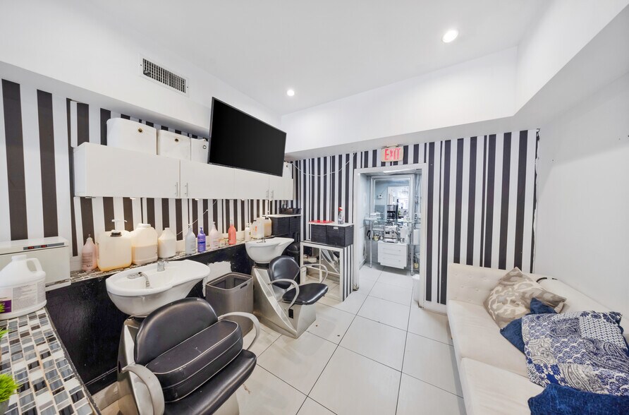 More Photos Of 9517-9523 Harding Ave, Surfside Storefront For Sale