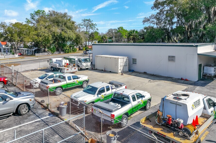 More Photos Of 2405 Crill Ave, Palatka Office For Sale