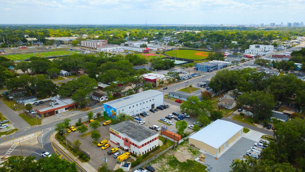 More Photos Of 4817 N Florida Ave, Tampa Schools For Sale