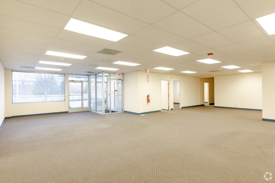 More Photos Of 1715-1785 Winnetka Cir, Rolling Meadows Unknown For Sale