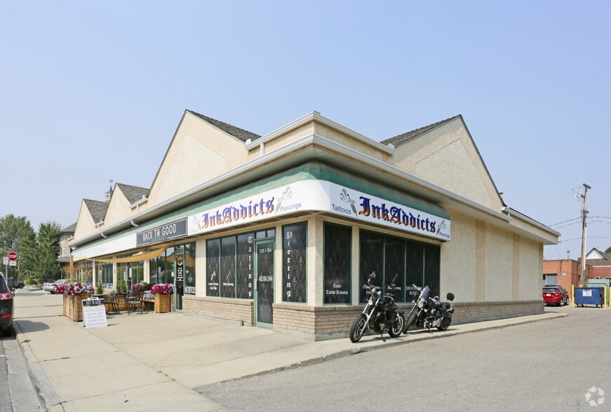 More Photos Of 232-244 3rd Ave, Strathmore Storefront For Sale