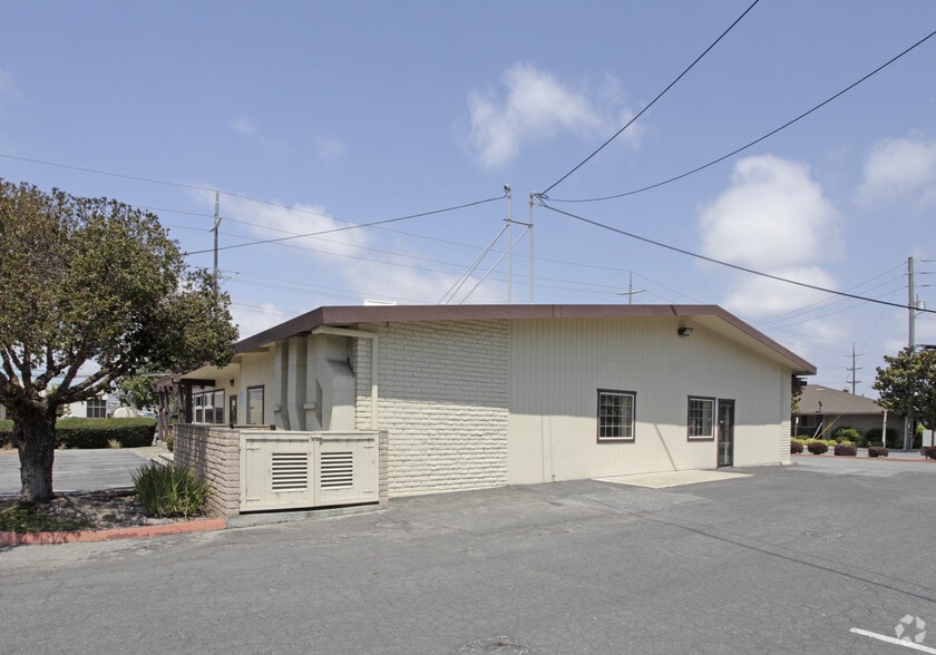 More Photos Of 1124 Abbott St, Salinas Office For Sale