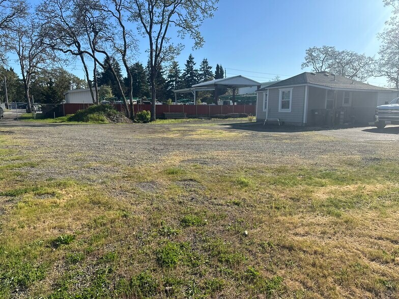 More Photos Of 3261 96th St S, Lakewood Land For Lease