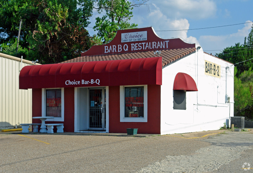 Primary Photo Of 2606 E Veterans Memorial Blvd, Killeen Restaurant For Sale