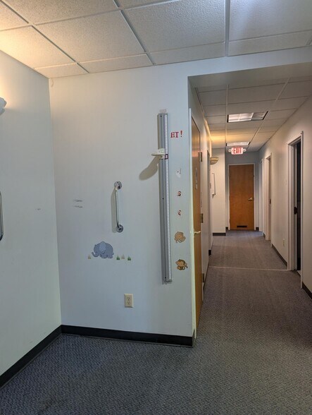 More Photos Of 950 Salem St, Brookville Medical For Lease
