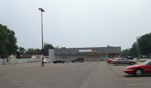 More Photos Of 4007-4019 Pelham Rd, Dearborn Heights Storefront Retail Office For Lease