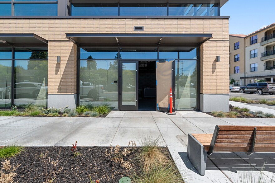 More Photos Of 993 Laurel St, San Carlos Office For Sale