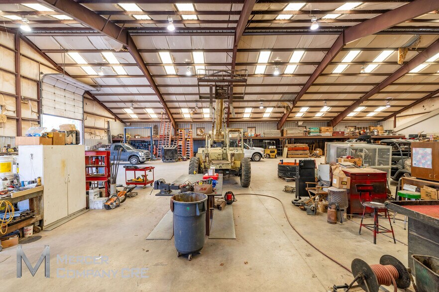 More Photos Of 1412 S Walker Ave, Oklahoma City Warehouse For Sale