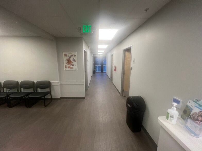 More Photos Of 15099 Kamana Rd, Apple Valley Medical For Lease