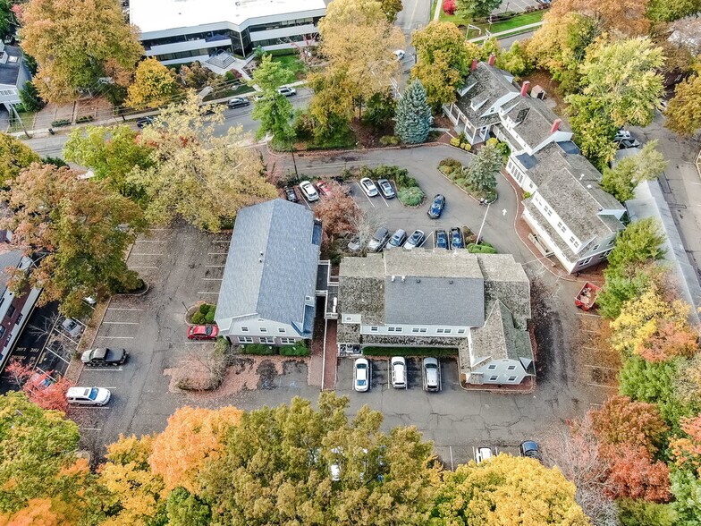 More Photos Of 285 Grand Ave, Englewood Medical For Lease