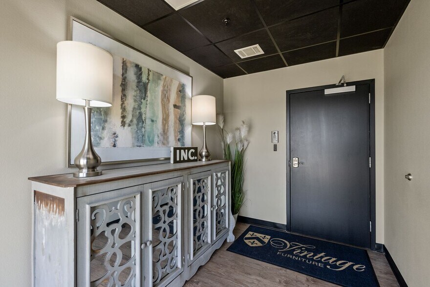 More Photos Of 7330 Julie Francis Dr, Shreveport Warehouse For Sale