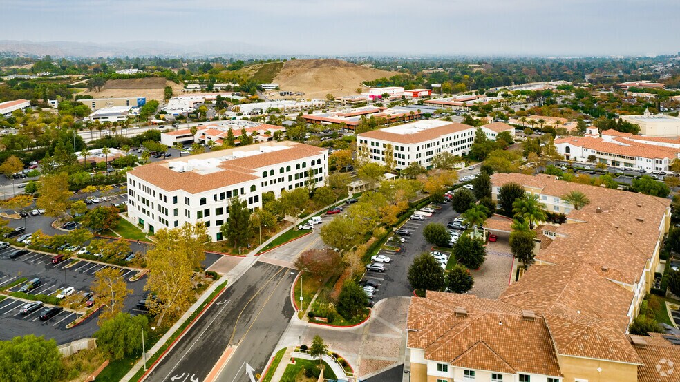 More Photos Of 24025 Park Sorrento, Calabasas Office For Lease