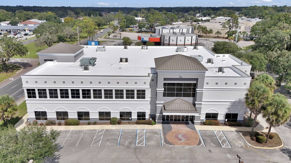 More Photos Of 3200 E Silver Springs Blvd, Ocala Medical For Lease