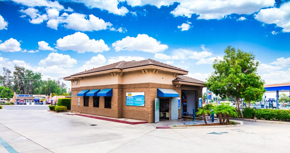More Photos Of 8675 Limonite Ave, Jurupa Valley Carwash For Sale