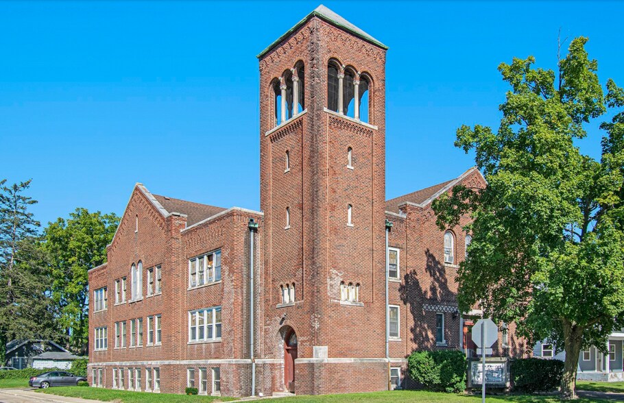 More Photos Of 1101 Blaine Ave, South Bend Religious Facility For Sale