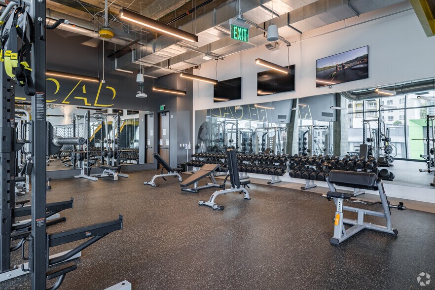More Photos Of 858 Spring St NW, Atlanta Office For Lease
