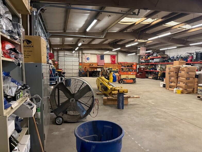 More Photos Of 9797 Highway 78, Ladson Light Distribution For Lease