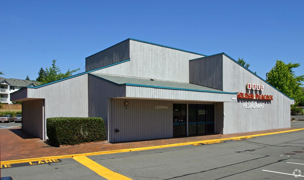 More Photos Of 14410-14412 SE Petrovitsky Rd, Renton Freestanding For Lease