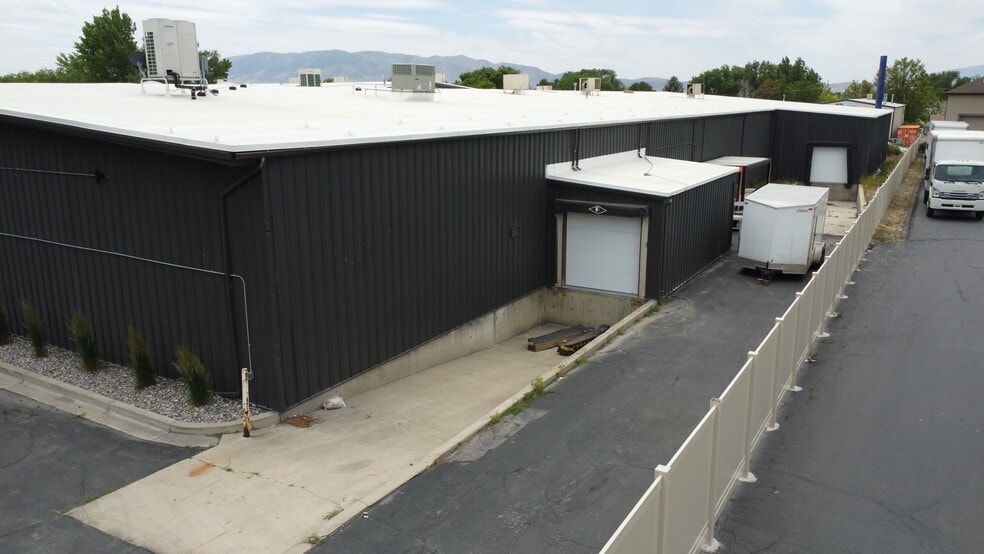 More Photos Of 1657 N State St, Lehi Manufacturing For Sale
