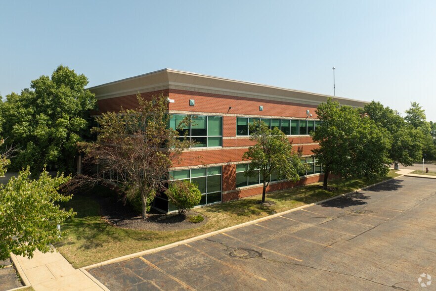 Primary Photo Of 8920 Canyon Falls Blvd, Twinsburg Unknown For Lease