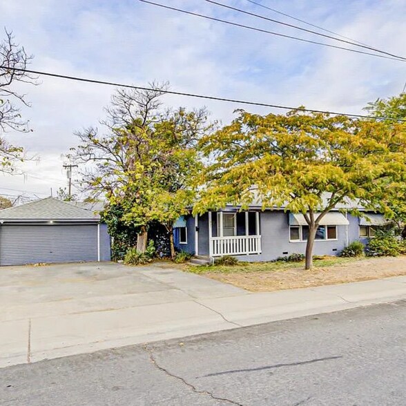 More Photos Of 921 Rivera Dr, Sacramento Apartments For Sale