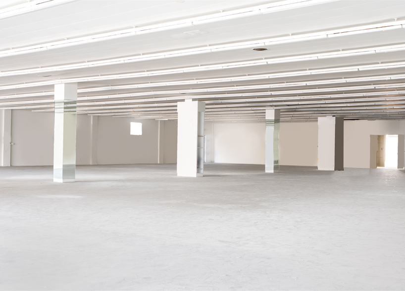 More Photos Of 733 Broadway, Chula Vista Storefront For Sale