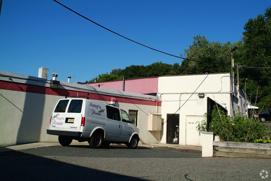 More Photos Of 144-154 Bloomfield Ave, Verona Unknown For Sale