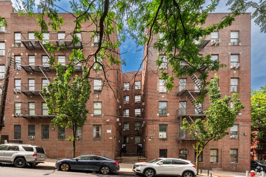 More Photos Of 158-160 W 168th St, Bronx Apartments For Sale