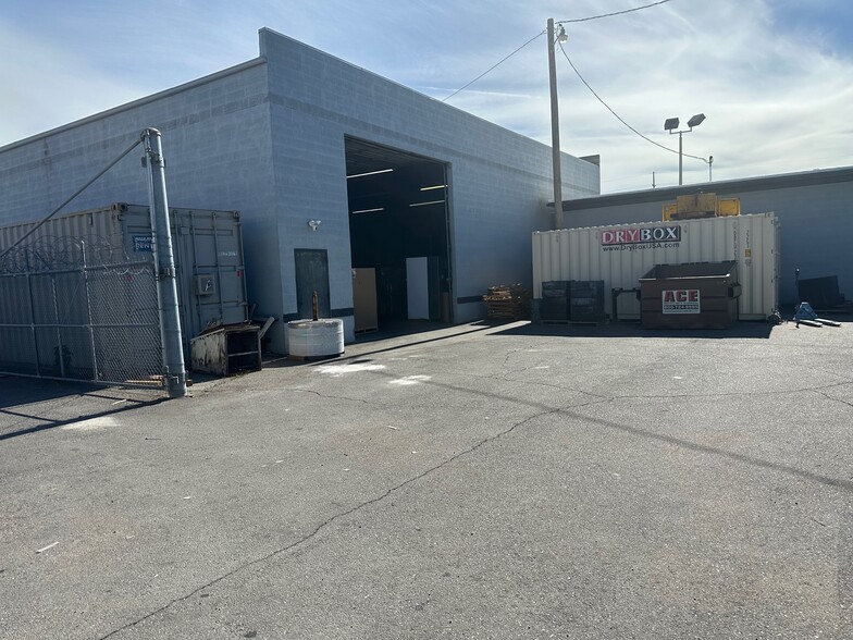 More Photos Of 3838 S State St, Salt Lake City Warehouse For Sale