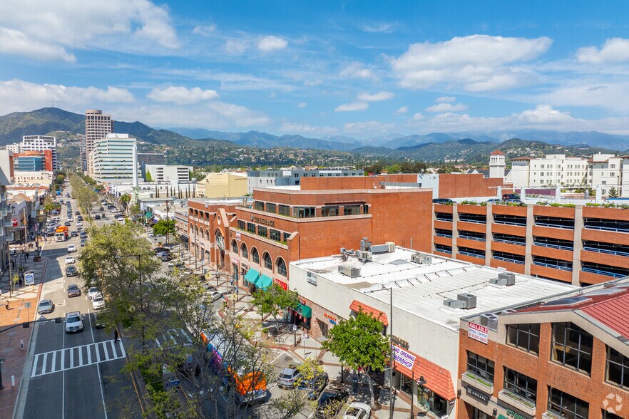 More Photos Of 128-130 N Brand Blvd, Glendale Office For Lease