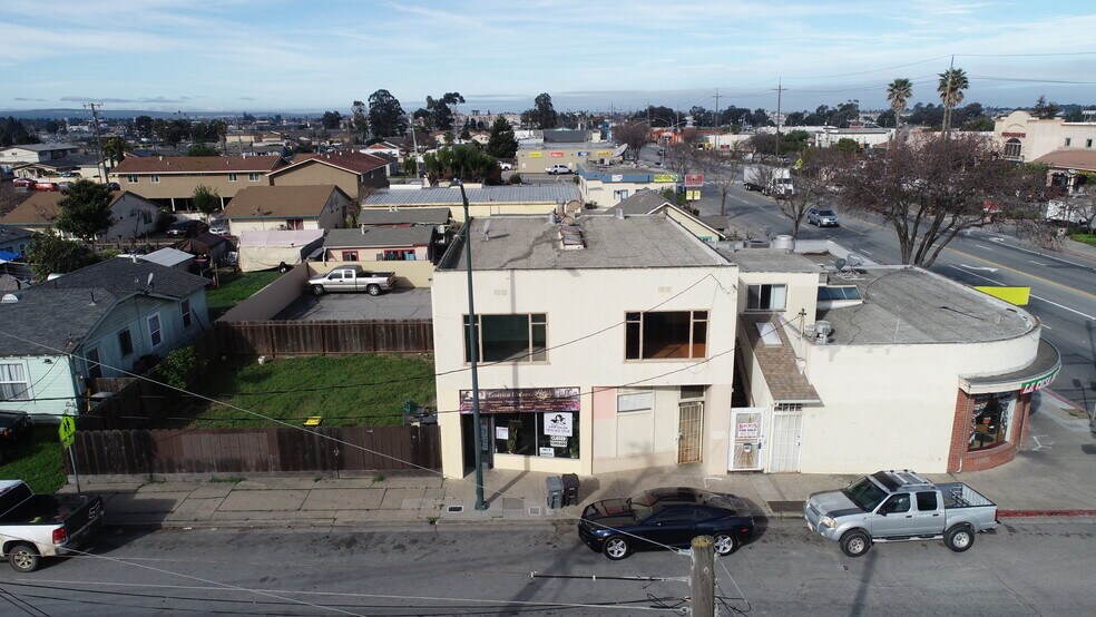 Primary Photo Of 3 S Wood St, Salinas Storefront Retail Residential For Sale