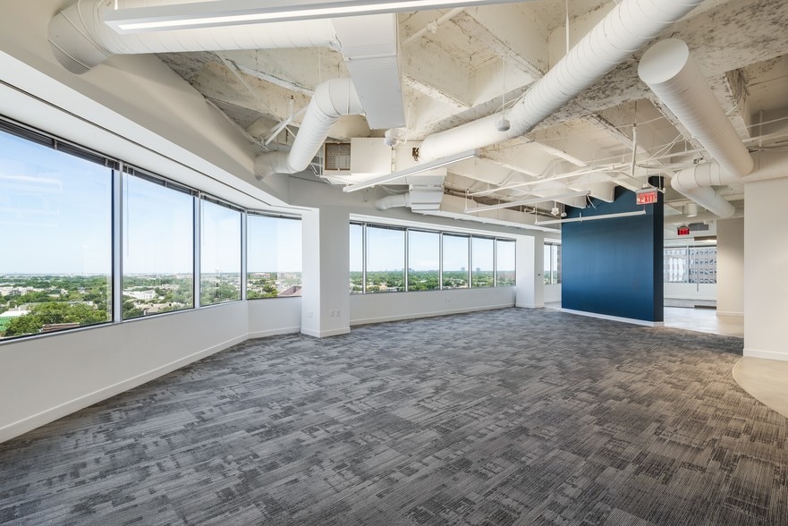 More Photos Of 3625 N Hall St, Dallas Office For Lease