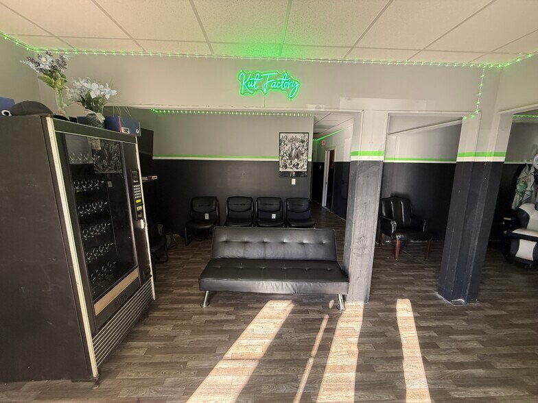 More Photos Of 524 Red Lane Rd, Birmingham Medical For Lease