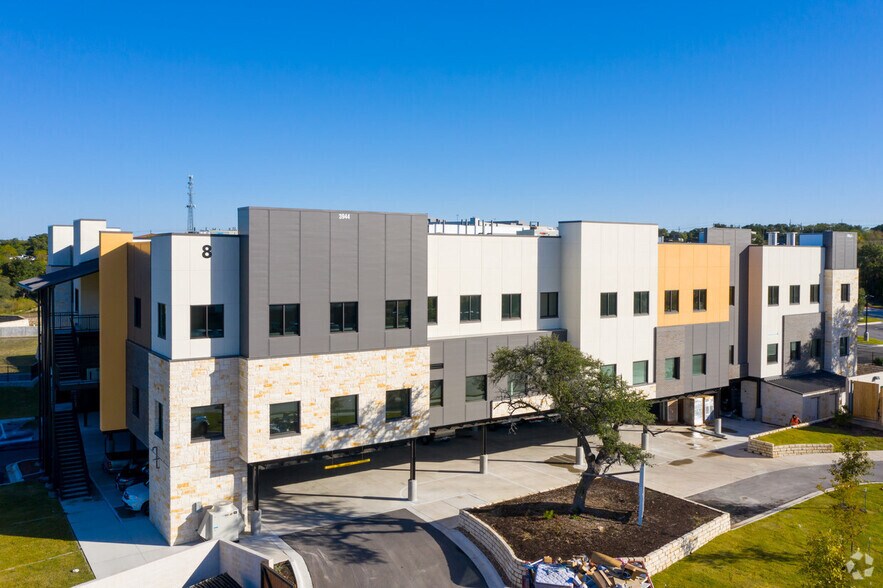 More Photos Of 3944 Ranch Road 620 S, Austin Medical For Lease
