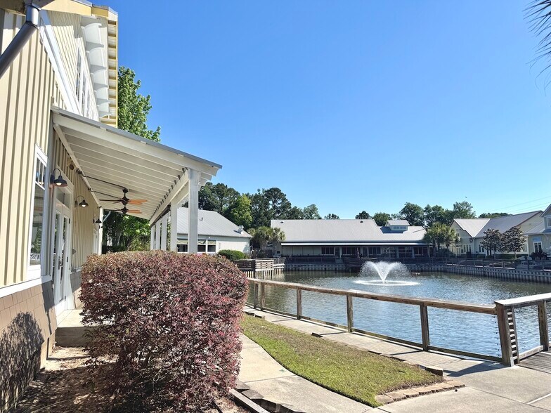 More Photos Of 277 Willbrook Blvd, Pawleys Island Office For Lease