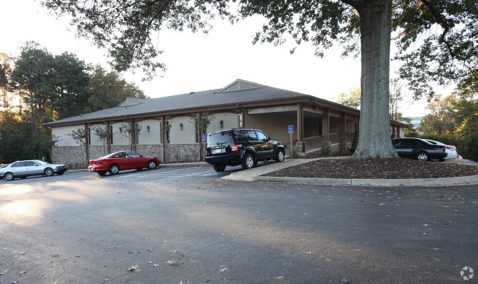 More Photos Of 465 Winn Way, Decatur Medical For Lease