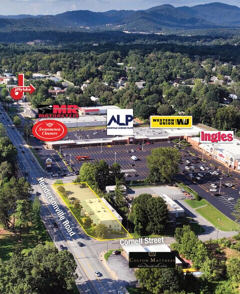 More Photos Of 830 Hendersonville Rd, Asheville General Retail For Lease