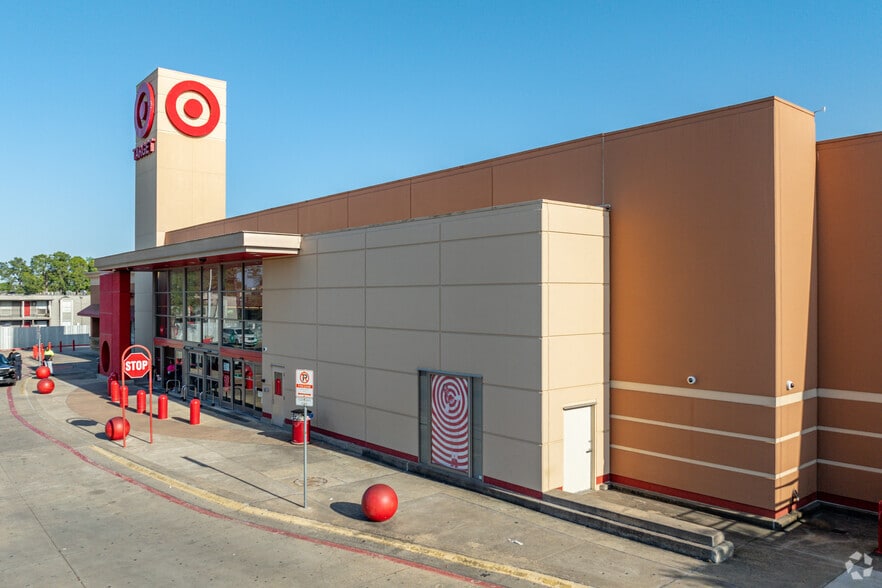 Primary Photo Of 8539-8605 Westheimer Rd, Houston General Retail For Sale