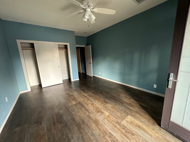 More Photos Of 1800 El Camino Real, Menlo Park Office For Sale