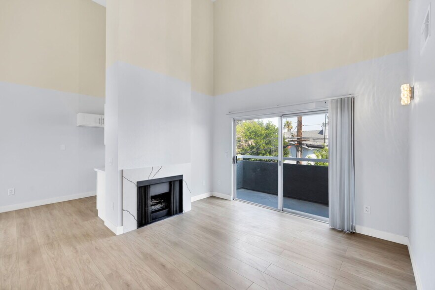 More Photos Of 4406 Cahuenga Blvd, Toluca Lake Apartments For Sale