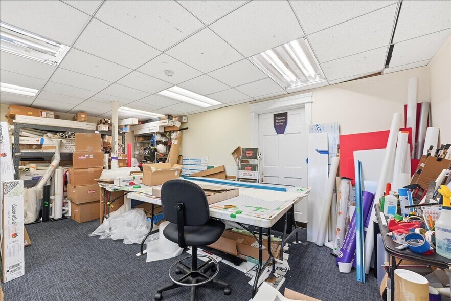 More Photos Of 96 Freneau Ave, Matawan Office For Sale