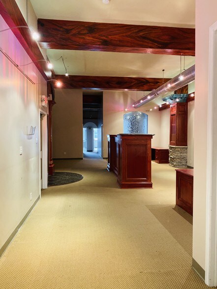 More Photos Of 1108 Olive St, Saint Louis Office For Sale