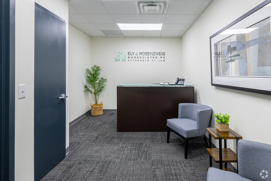 More Photos Of 570 Taxter Rd, Elmsford Loft Creative Space For Lease