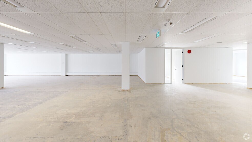 More Photos Of 1121 Centre St NW, Calgary Office For Lease