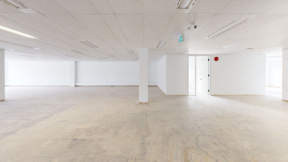 Primary Photo Of 1121 Centre St NW, Calgary Office For Lease