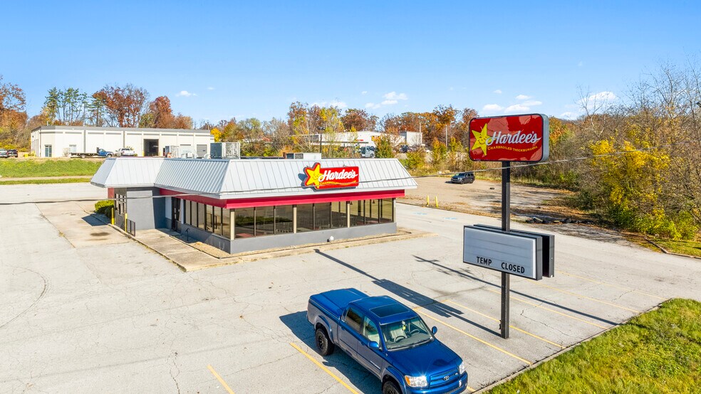 More Photos Of 2695 Gilchrist Rd, Akron Fast Food For Sale
