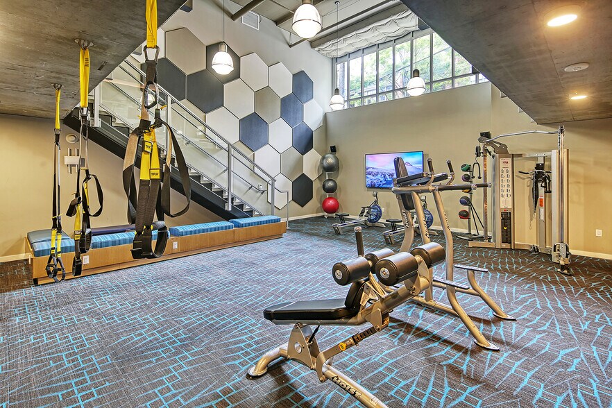 More Photos Of 301 E Pine St, Seattle Apartments For Lease