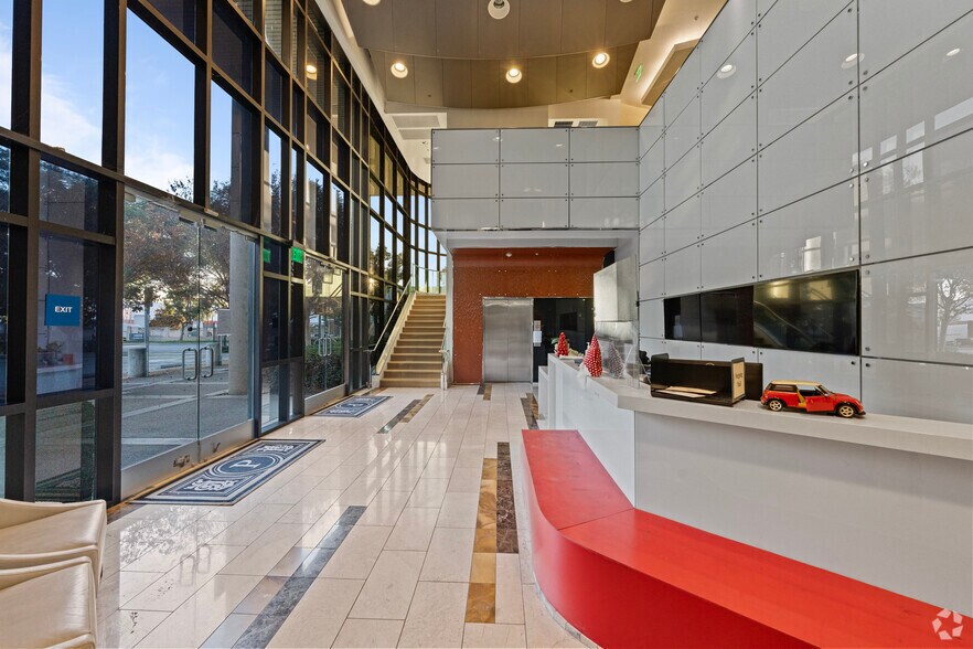 More Photos Of 3810 Durbin St, Irwindale Office For Sale